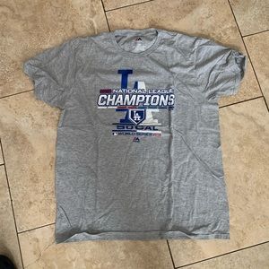 Majestic Dodgers T shirt